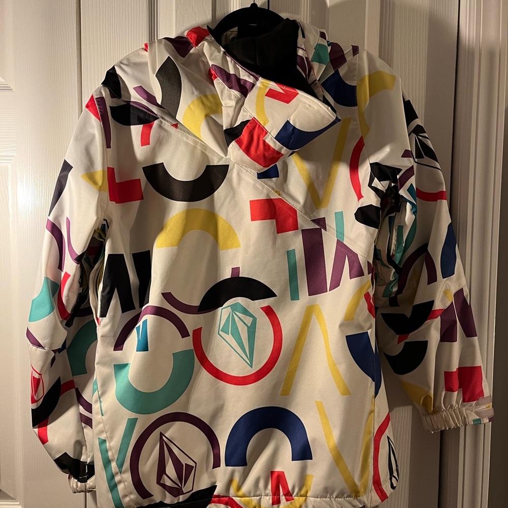 Volcom Ski Jacket - Picture 2 of 4